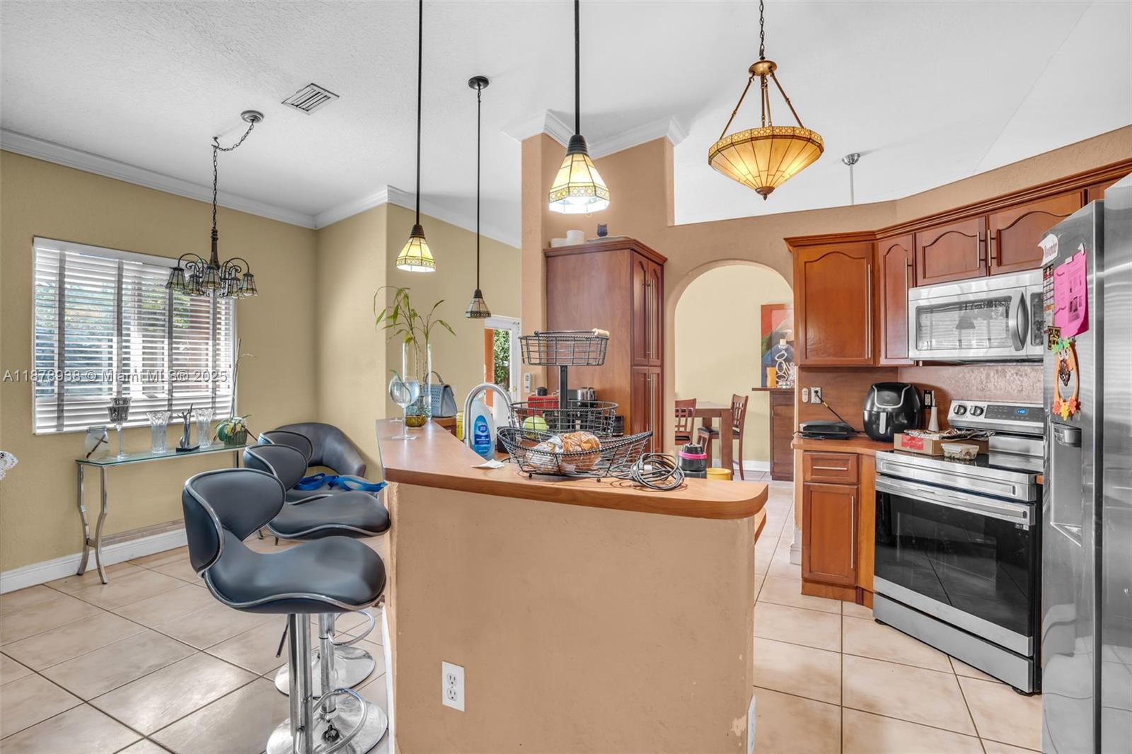 REDLANDS FOREST - Residential