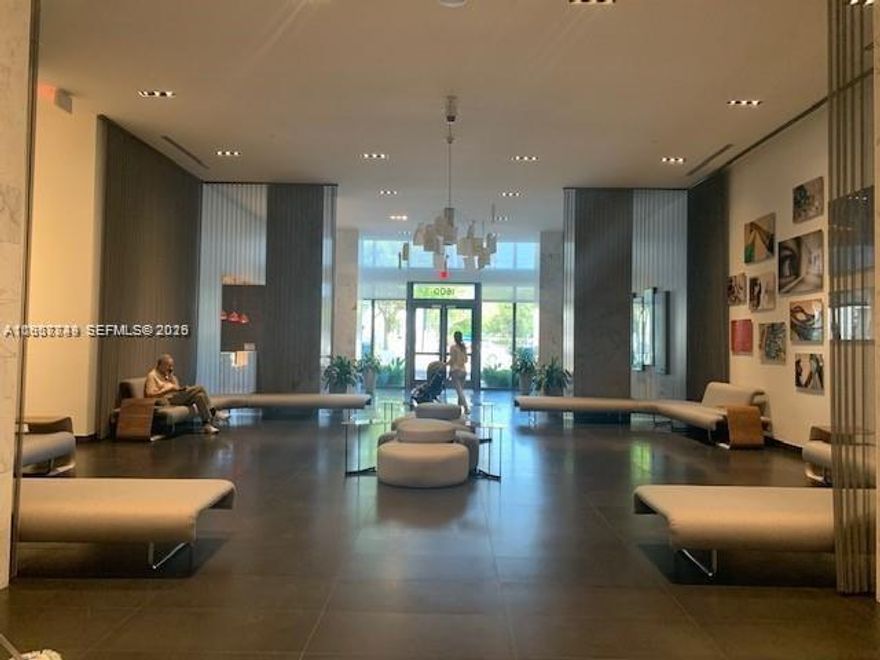 Experience elevated urban living in this beautiful 1-bedroom, 1-bathroom residence at the sought-after Canvas Condominium, ideally located in the heart of Miami. Take in spectacular views from your private unit, just steps away from renowned attractions such as the Adrienne Arsht Center for the Performing Arts and the Miami Arena.

Canvas offers over 30,000 square feet of resort-style amenities, including sunrise and sunset pools, a Jacuzzi, lush green spaces, a yoga studio, racquetball court, and much more. Residents benefit from 24-hour security for added peace of mind. This pet-friendly community welcomes your furry companions, allowing everyone to enjoy a sophisticated and comfortable lifestyle.