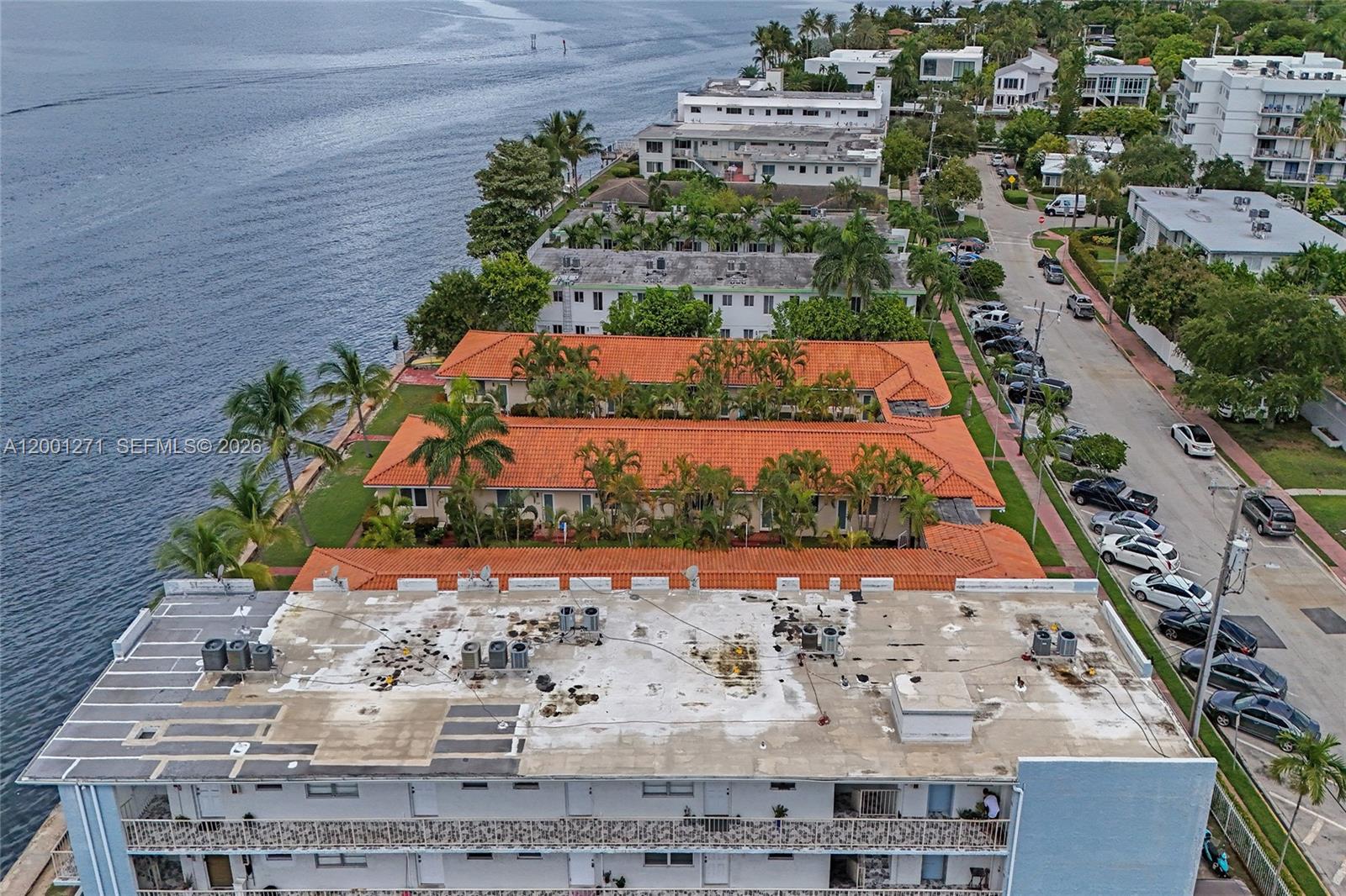 ENCLAVE WATERSIDE VILLAS - Residential Lease