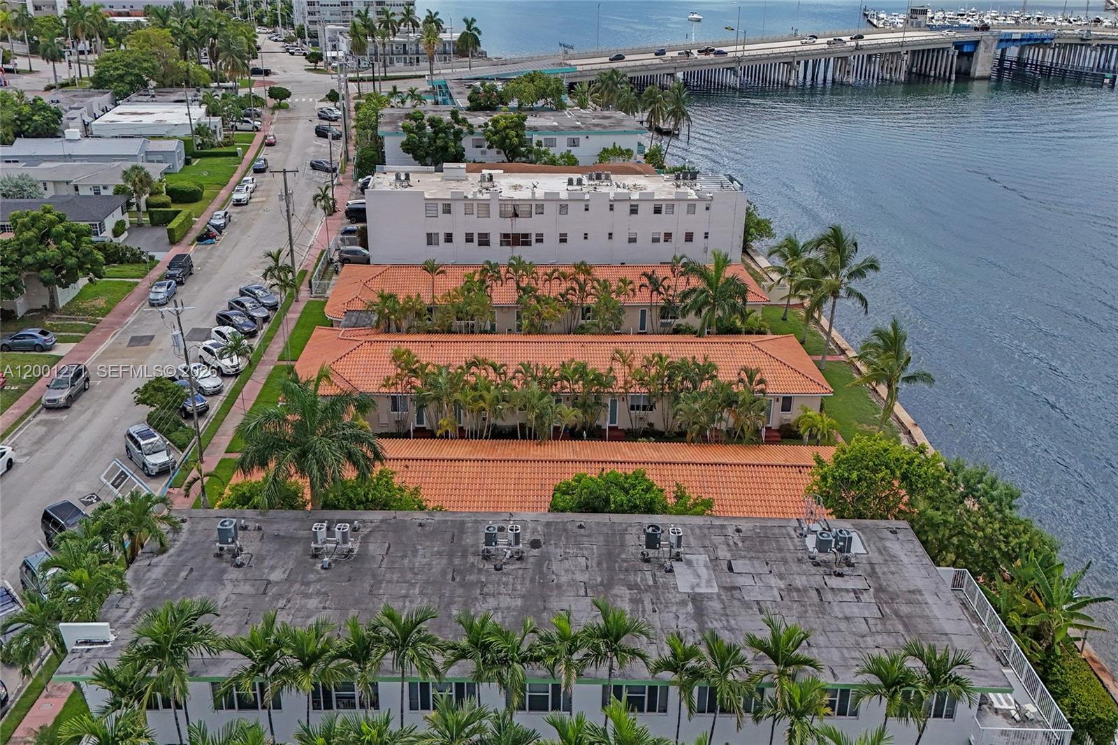 ENCLAVE WATERSIDE VILLAS - Residential Lease