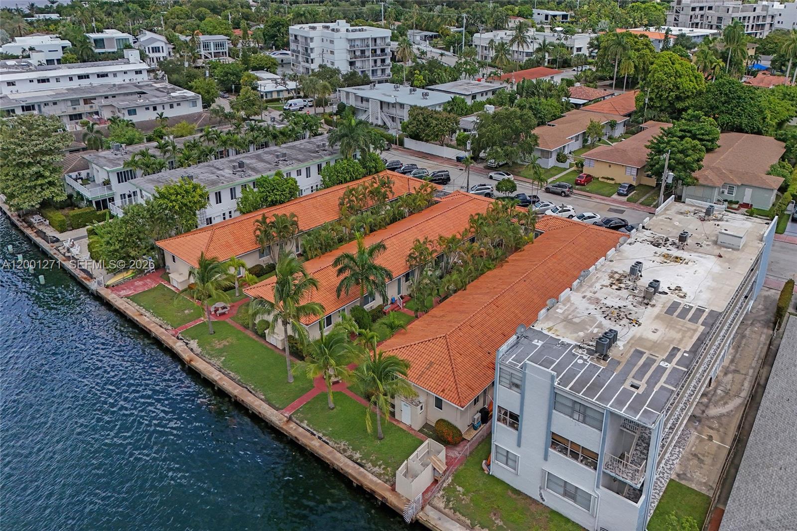 ENCLAVE WATERSIDE VILLAS - Residential Lease