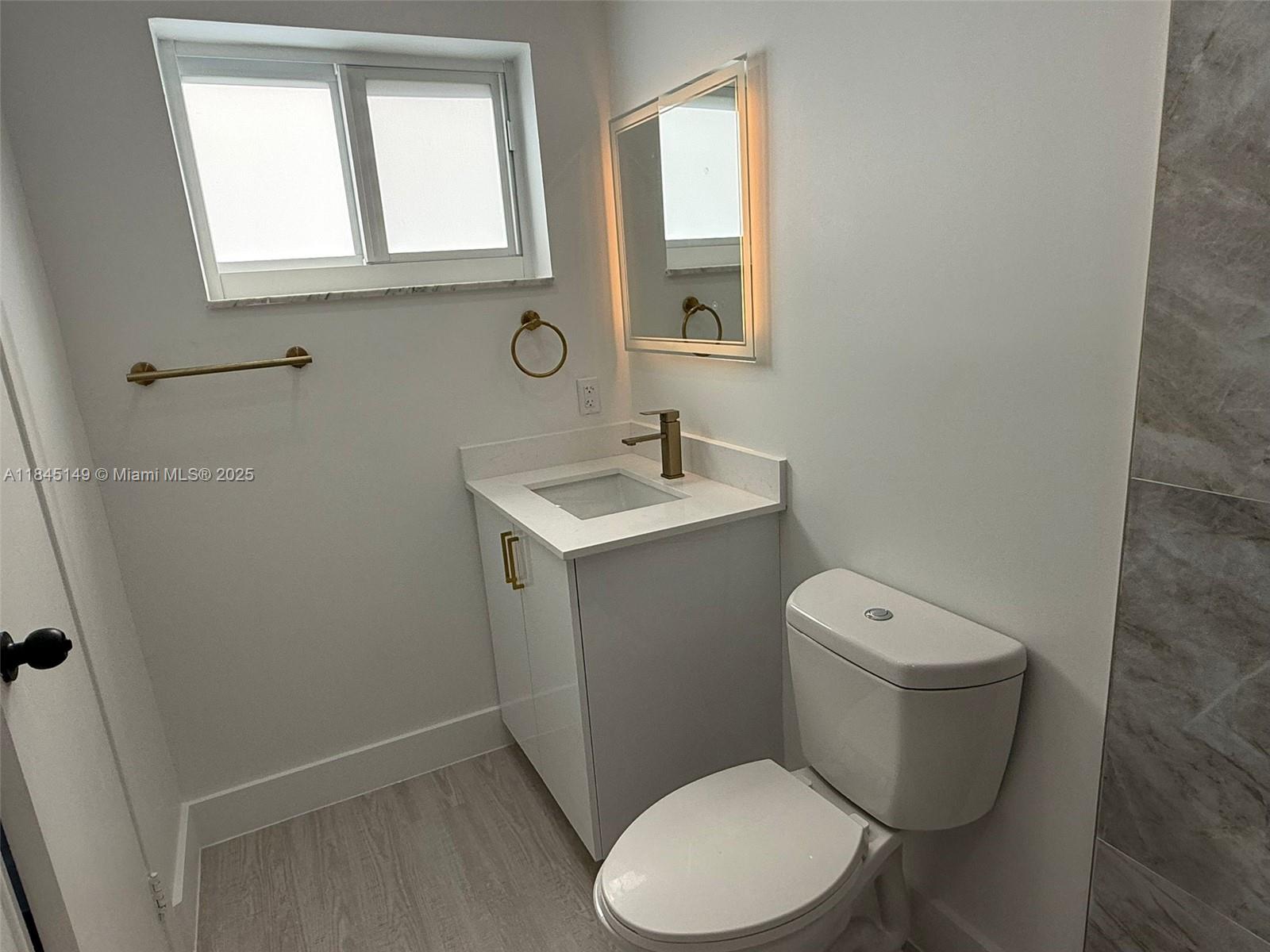 SUNRISE GOLF VILLAGE SEC - Residential