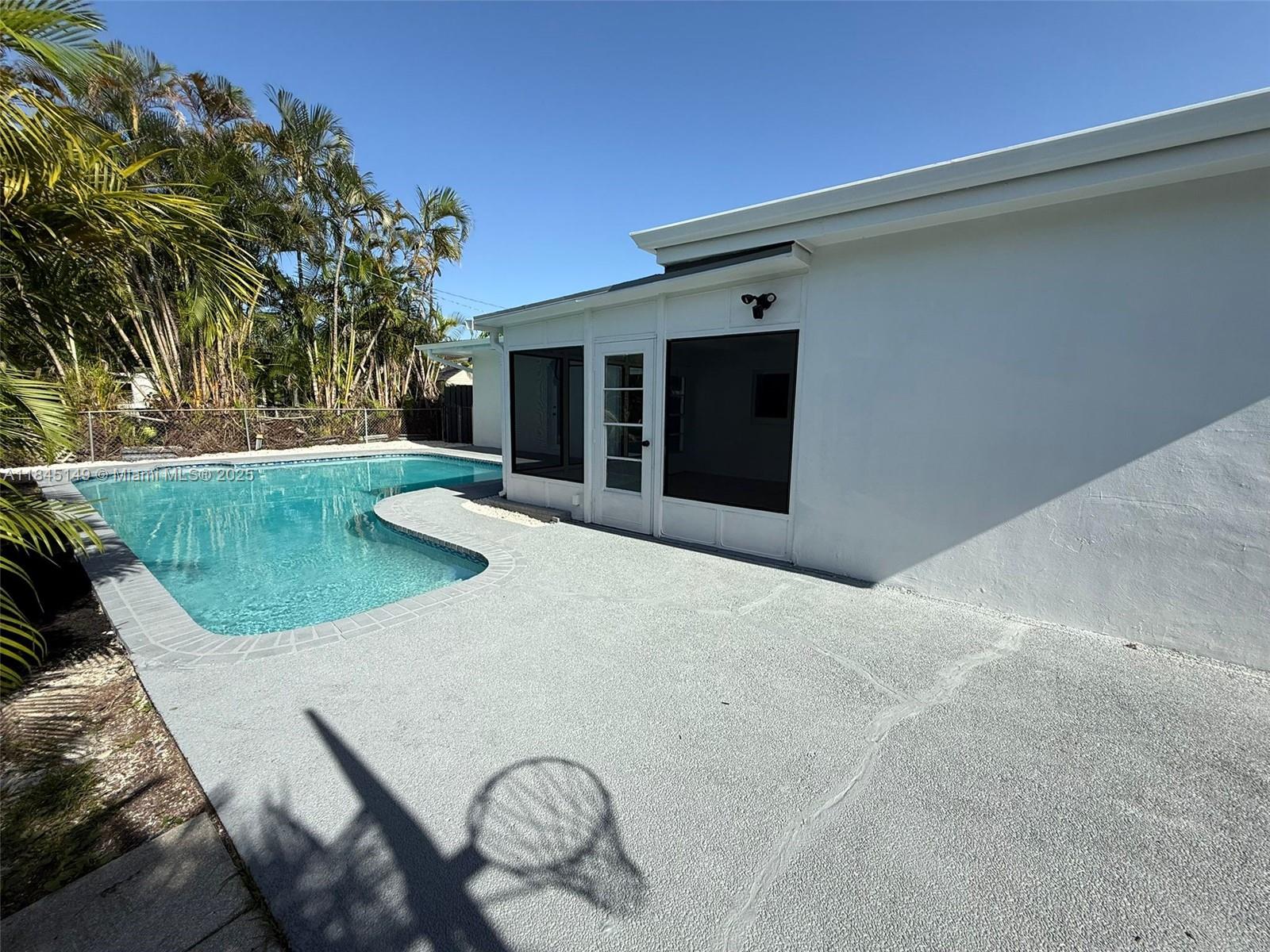 SUNRISE GOLF VILLAGE SEC - Residential