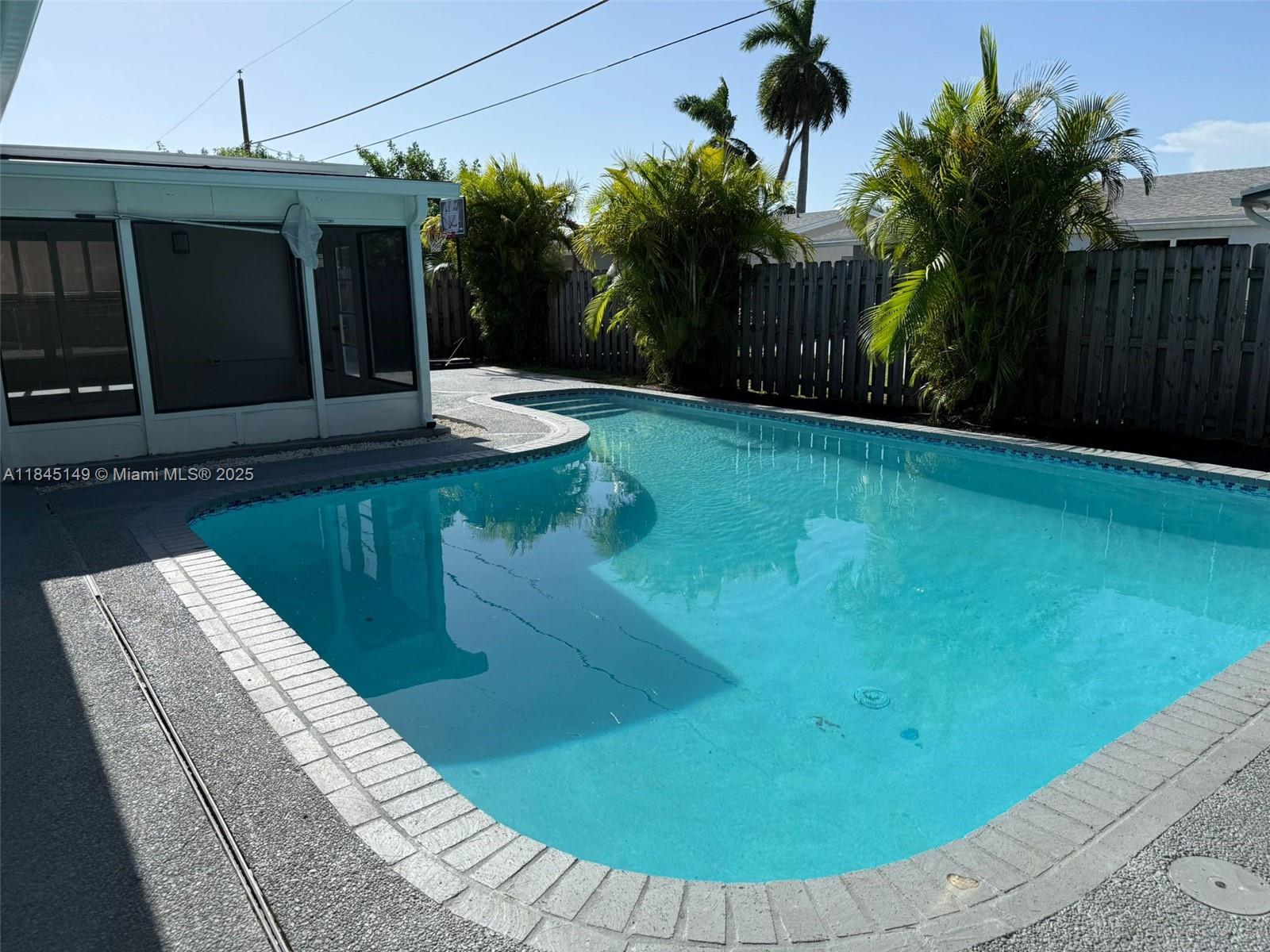 SUNRISE GOLF VILLAGE SEC - Residential