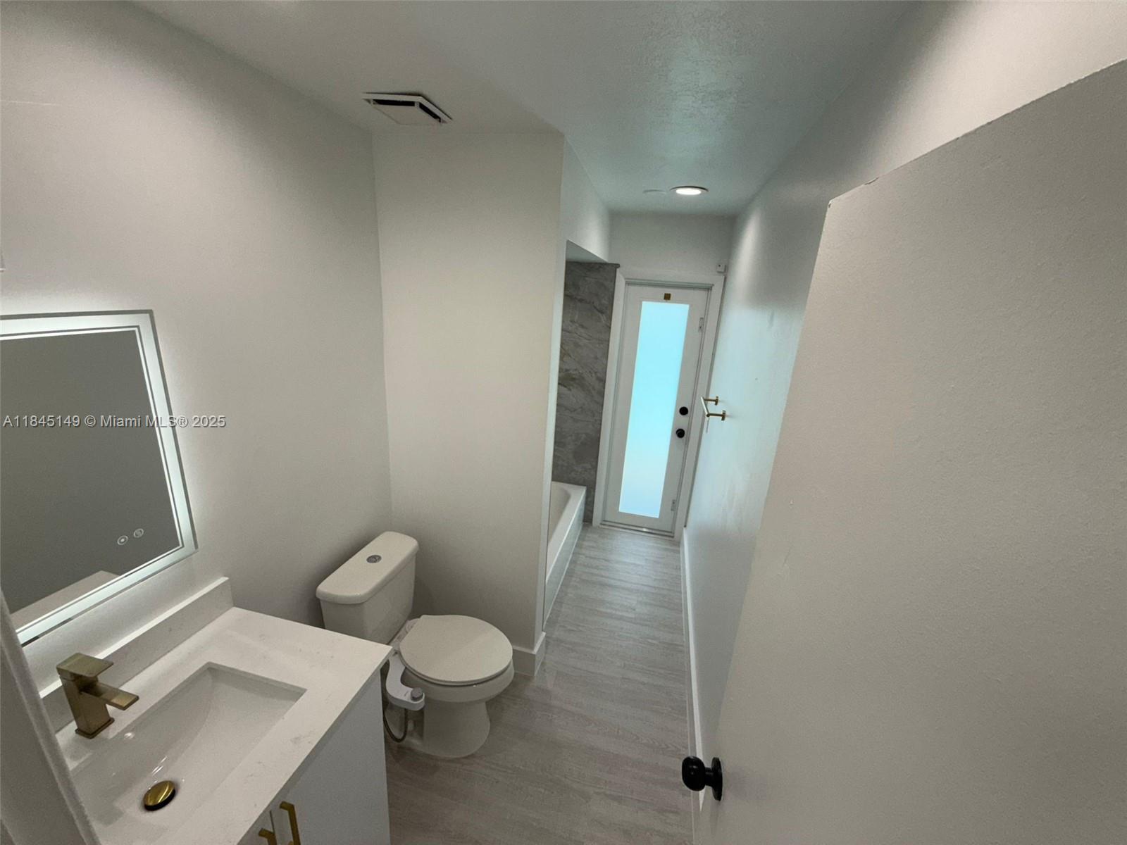 SUNRISE GOLF VILLAGE SEC - Residential