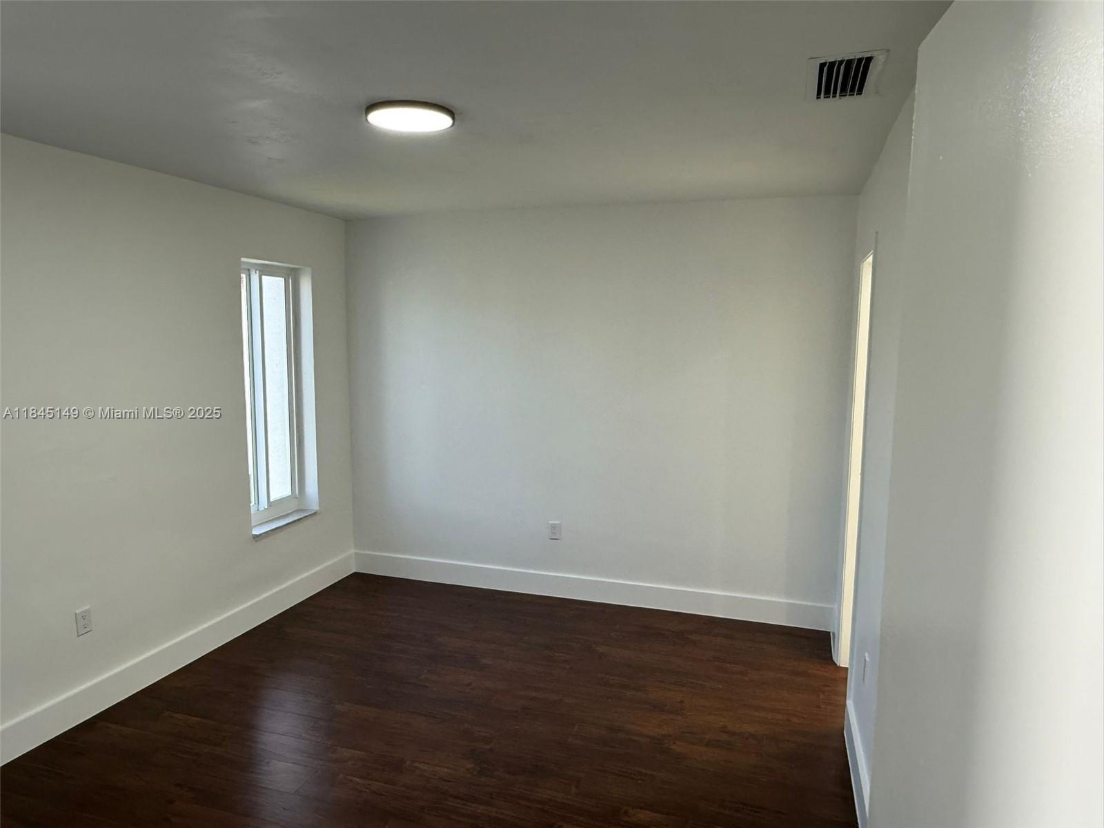 SUNRISE GOLF VILLAGE SEC - Residential