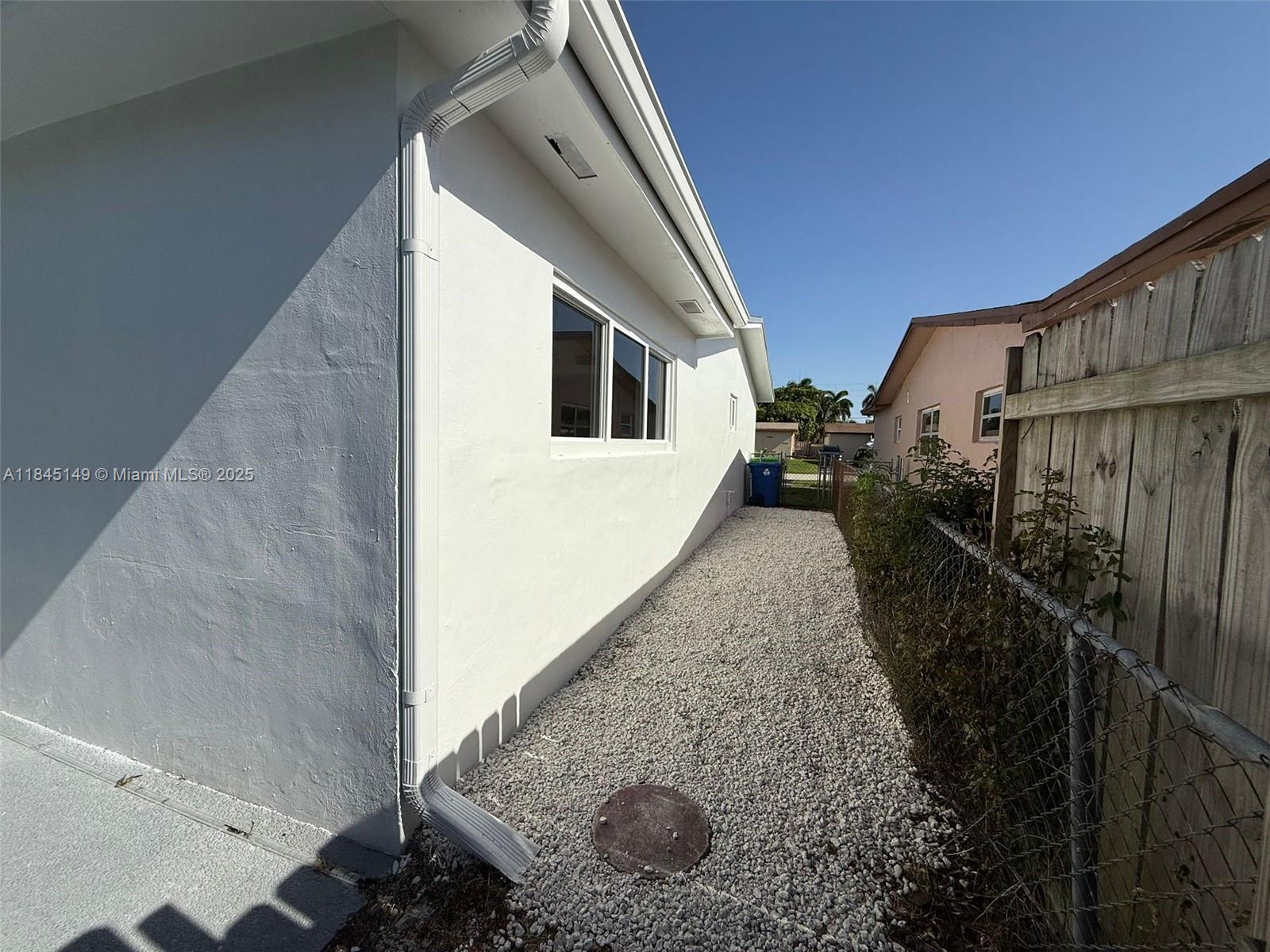 SUNRISE GOLF VILLAGE SEC - Residential