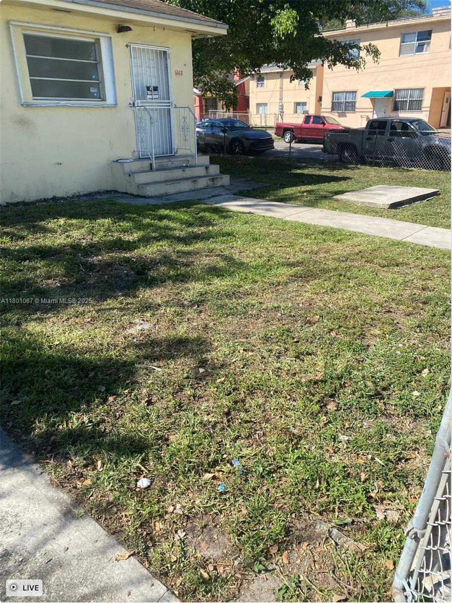 1268 SW 4th St
