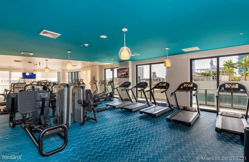 3401 MIDTOWN CONDO - Residential Lease