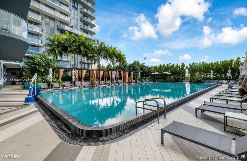 3401 MIDTOWN CONDO - Residential Lease