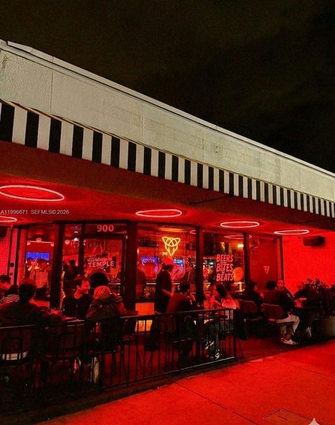 900 Alton Rd Miami Beach FL 33139