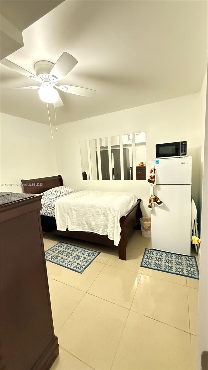 RO-MONT SOUTH CONDO A - Residential Lease