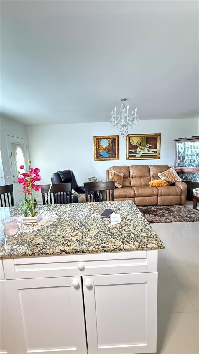 RO-MONT SOUTH CONDO A - Residential Lease