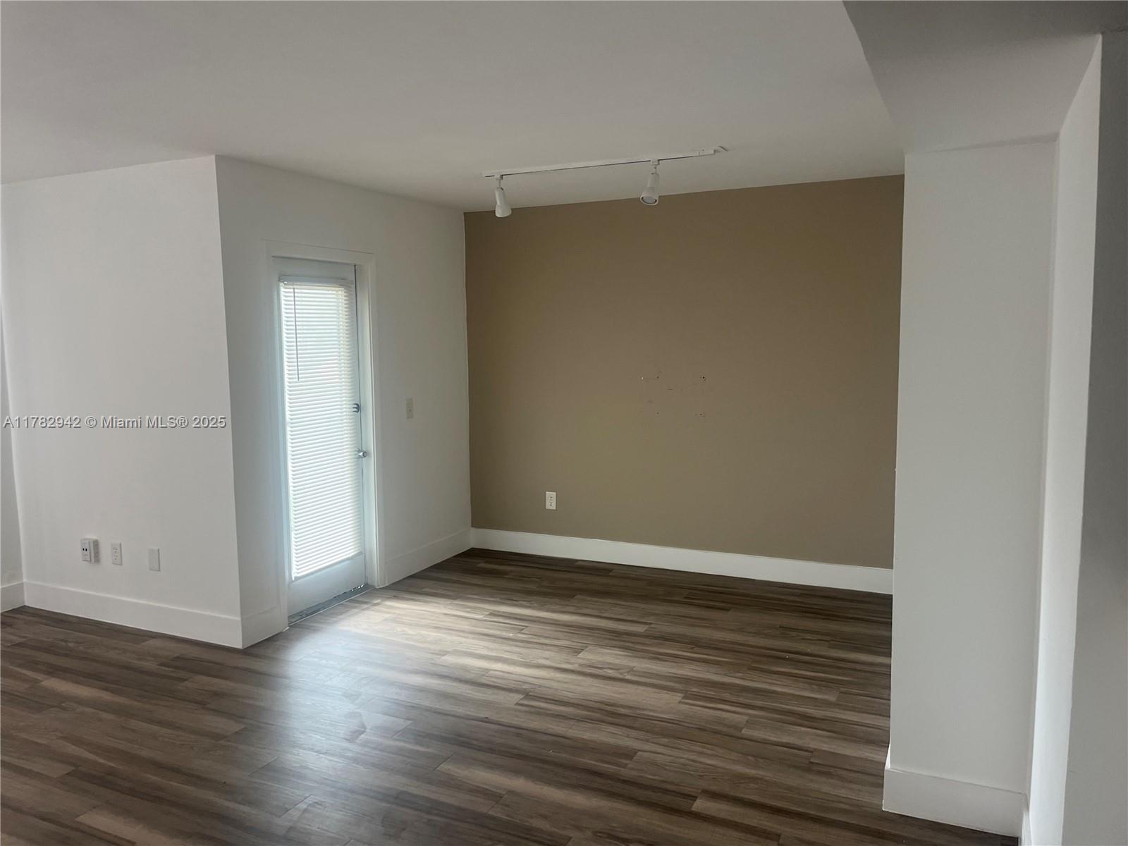 Rental Property at 4361 W Mcnab Rd 11, Pompano Beach, Broward County, Florida - Bedrooms: 2 
Bathrooms: 2  - $2,100 MO.