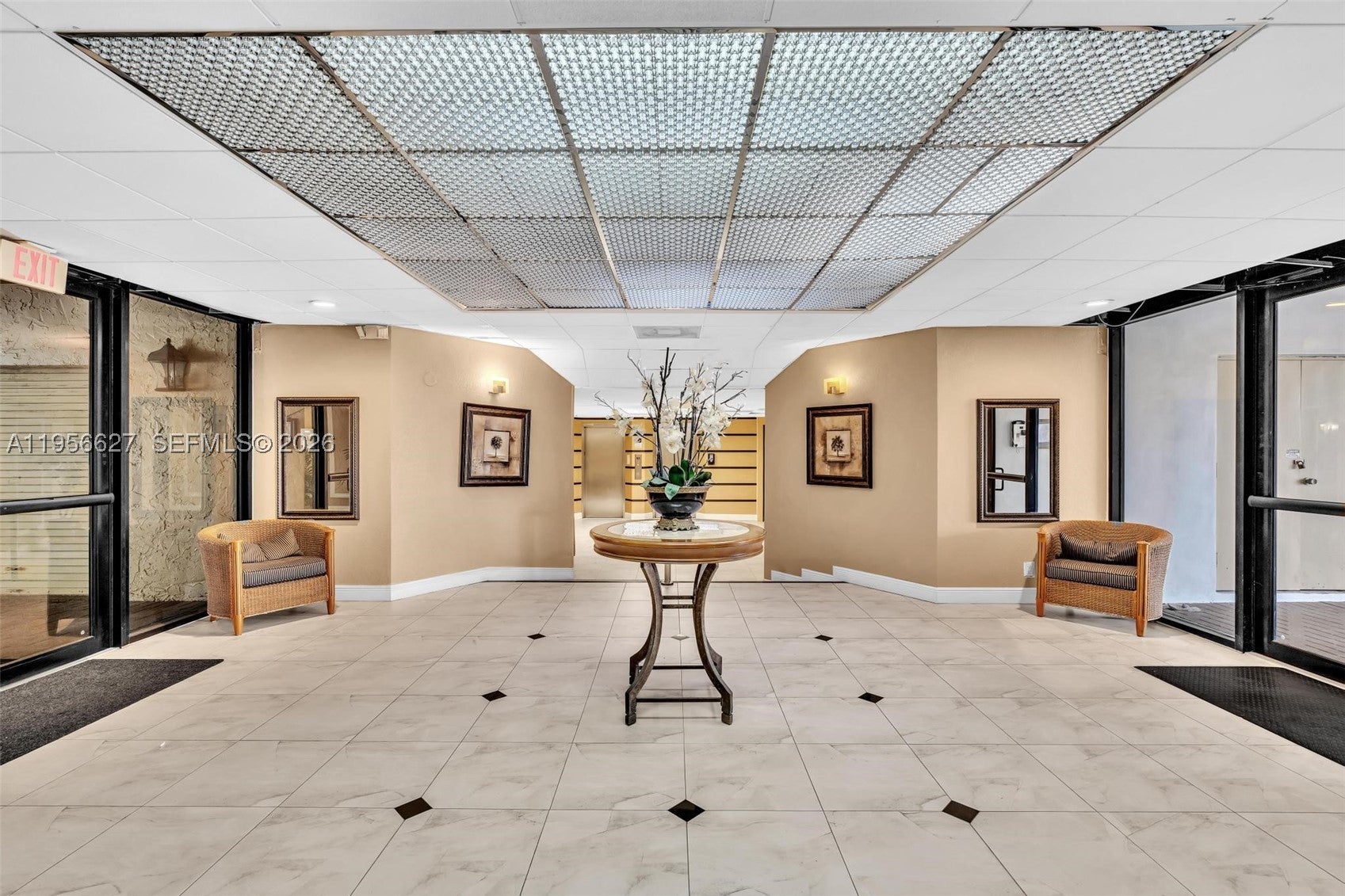 3800 N Hills Dr 312, Hollywood FL 33021