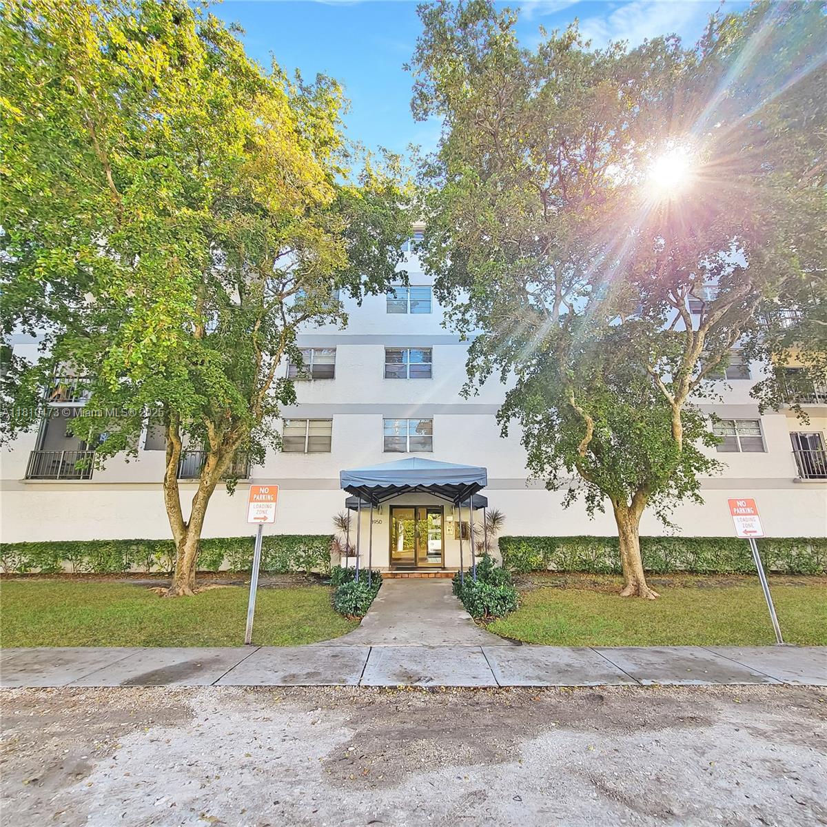 Rental Property at 8950 Ne 8th Ave 211, Miami, Broward County, Florida - Bedrooms: 2 
Bathrooms: 2  - $2,200 MO.