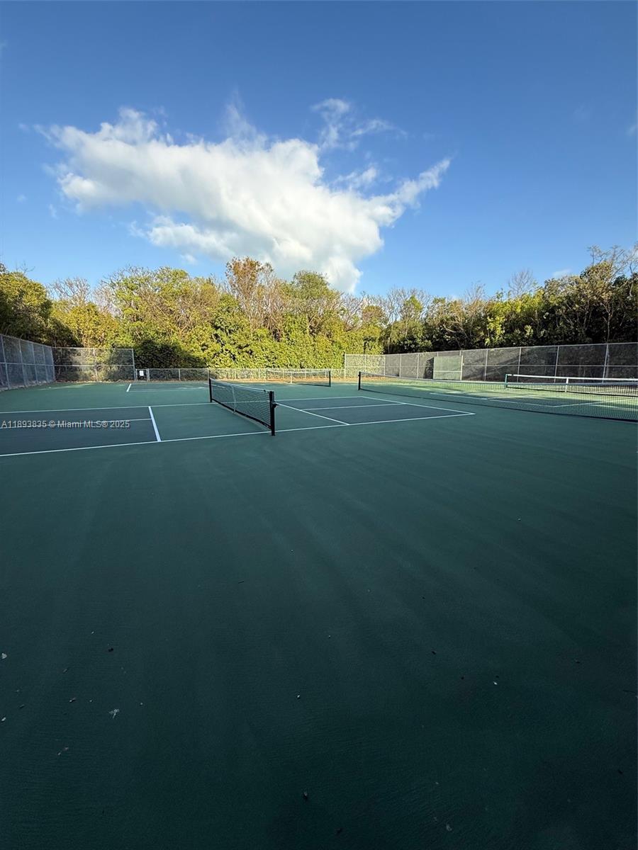 ROCK HARBOR (91 RESIDENTI - Residential Lease