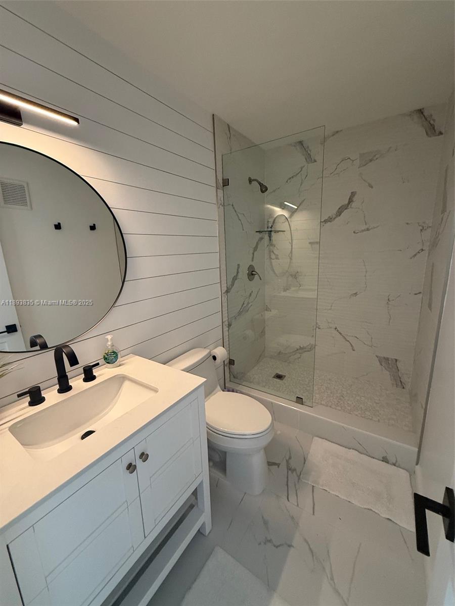 ROCK HARBOR (91 RESIDENTI - Residential Lease