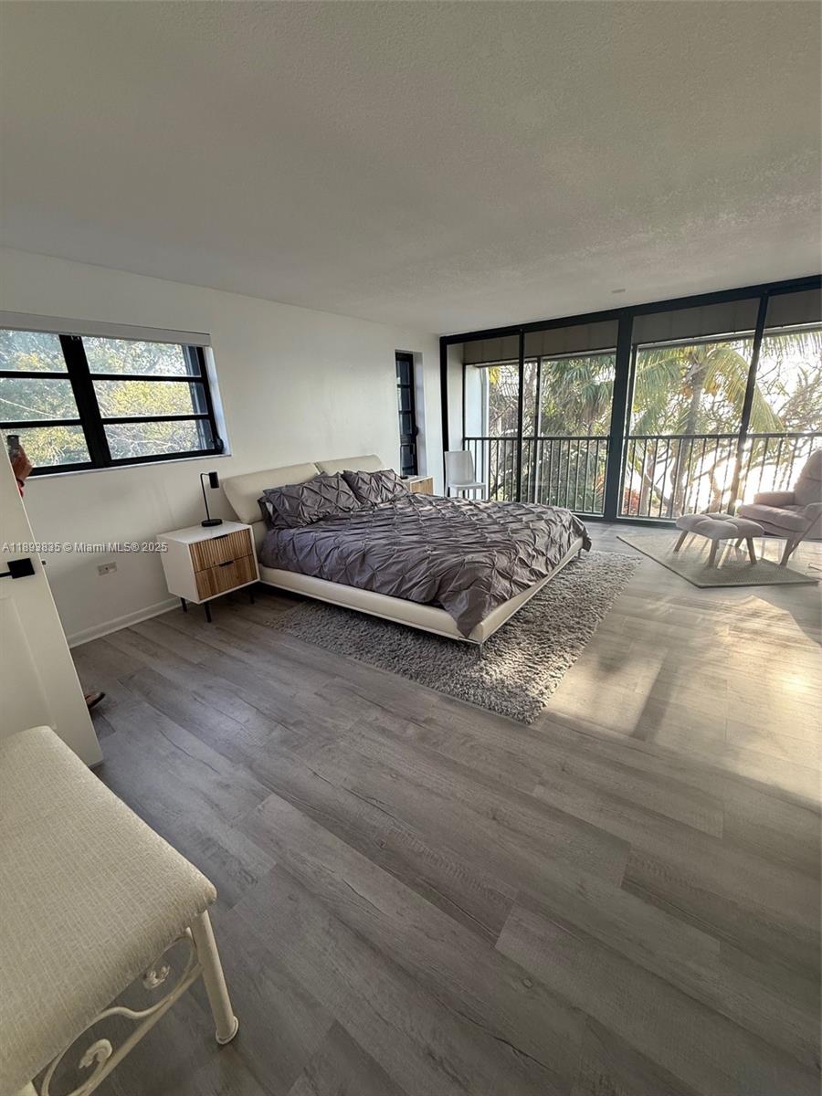 ROCK HARBOR (91 RESIDENTI - Residential Lease