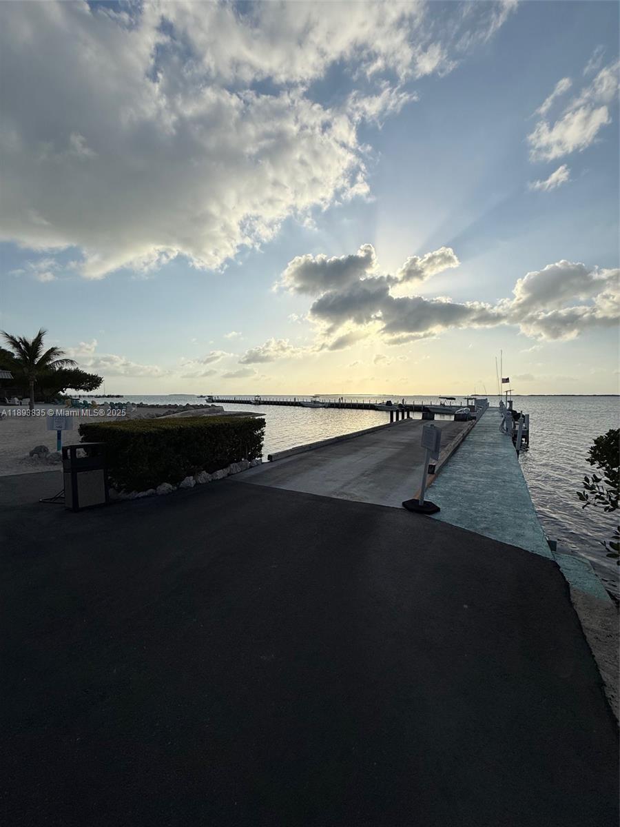 ROCK HARBOR (91 RESIDENTI - Residential Lease