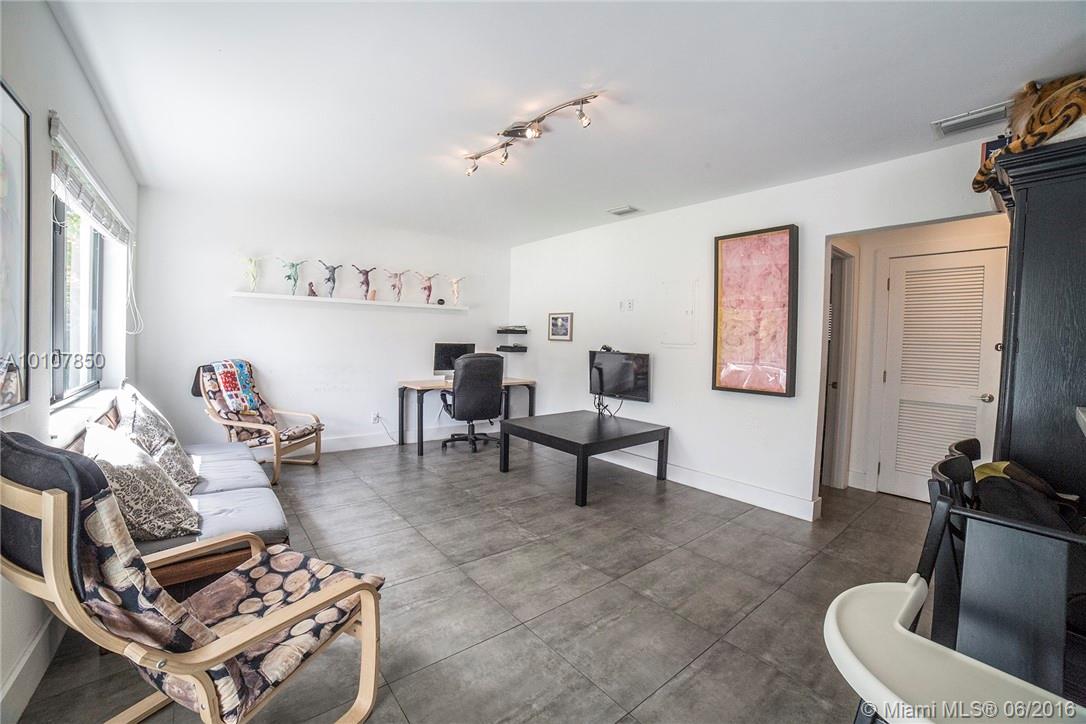 Winona Park 1st Add - Residential Lease