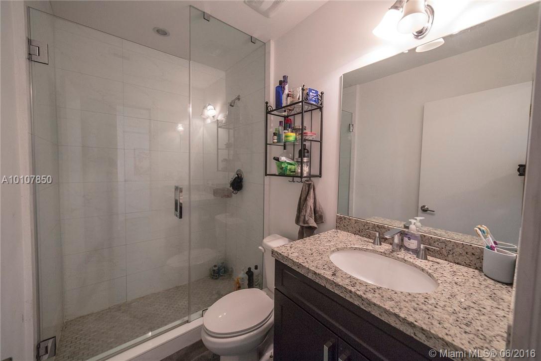 Winona Park 1st Add - Residential Lease