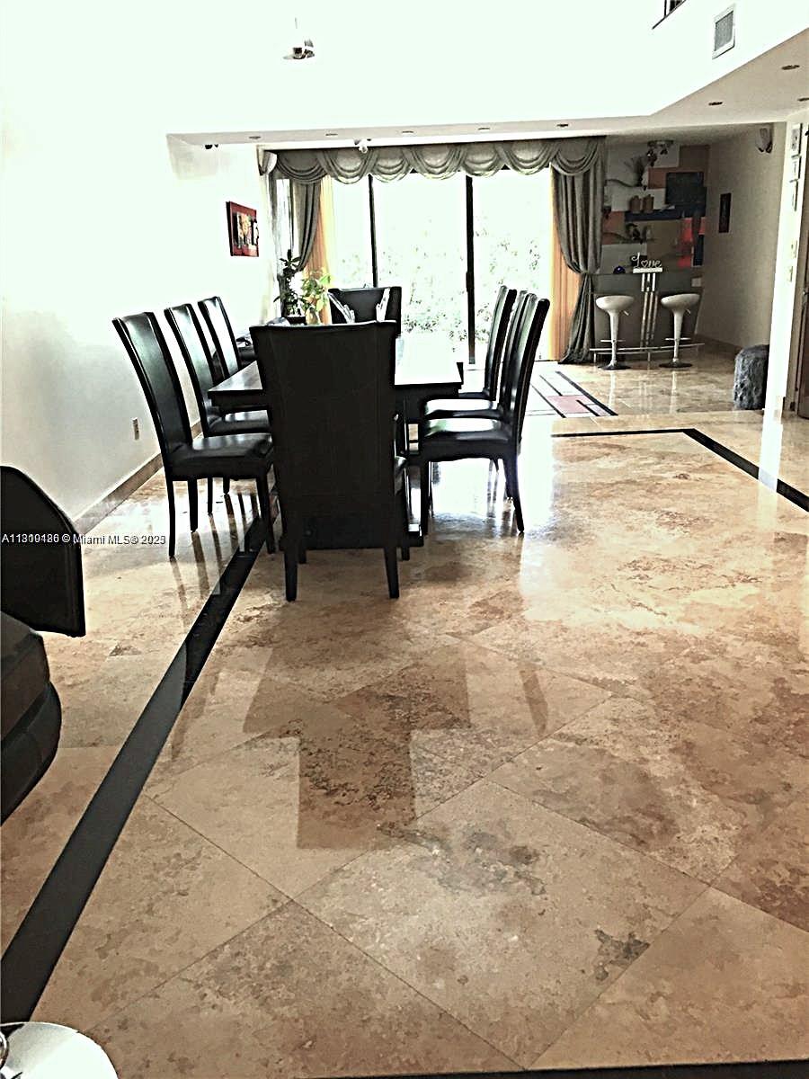 POINCIANA IS YT & RCQ CLU - Residential
