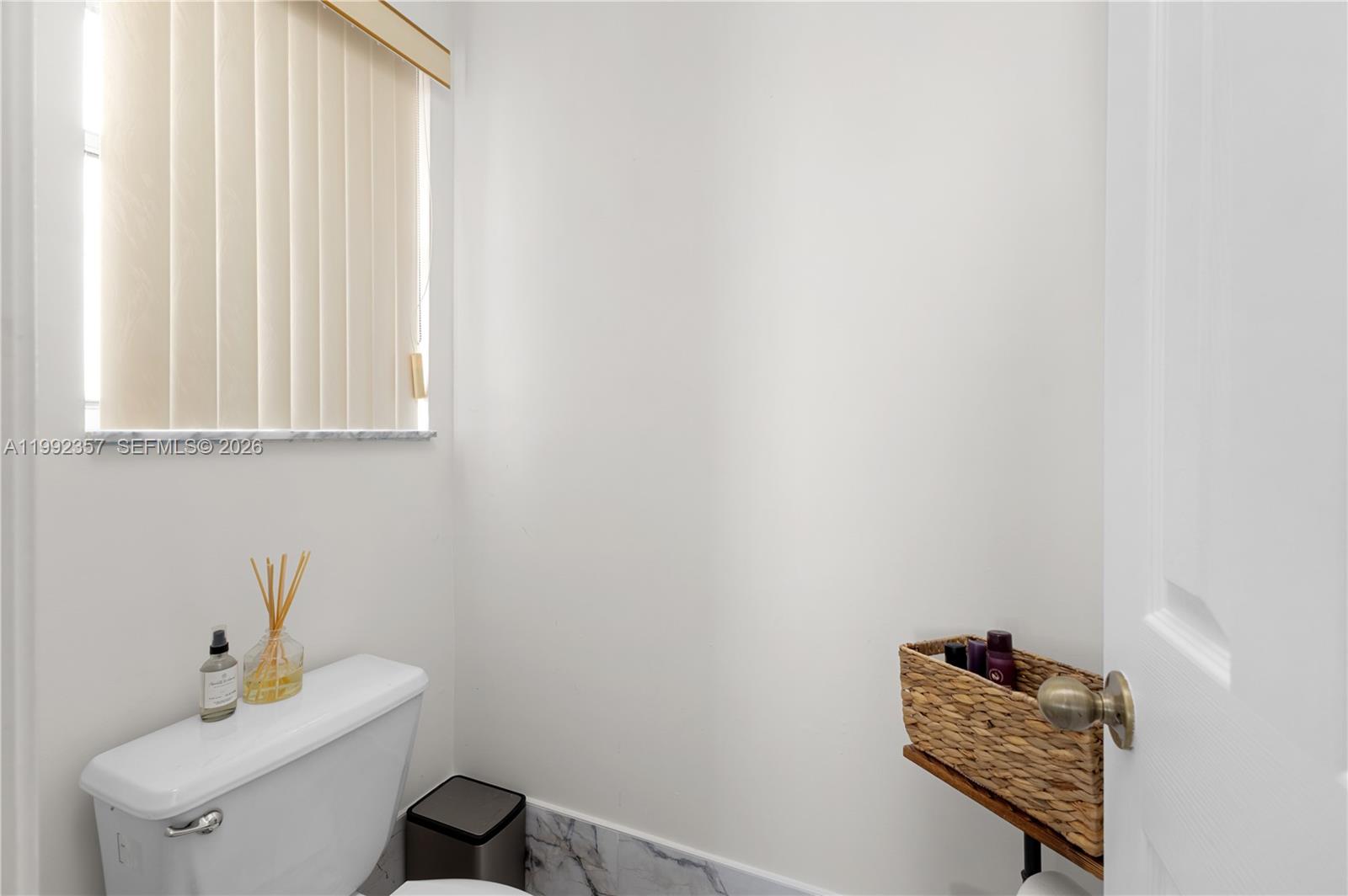 TWIN ACRES - Residential