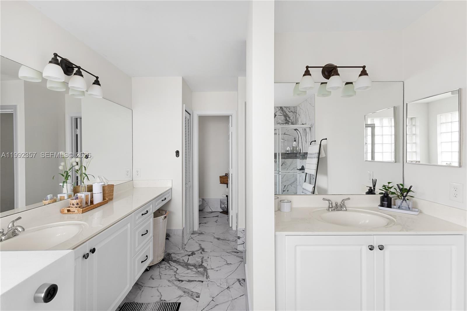 TWIN ACRES - Residential