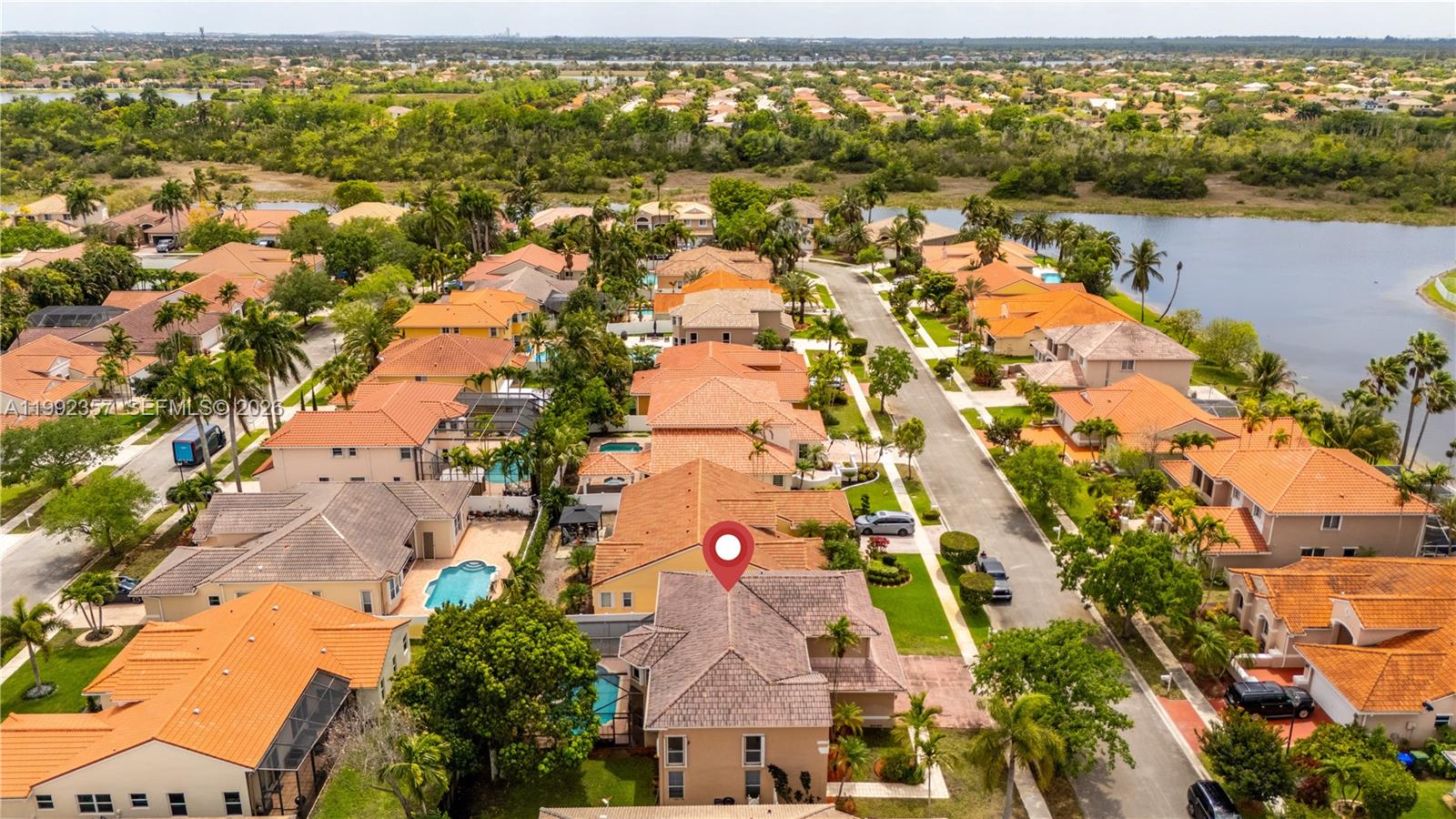 TWIN ACRES - Residential