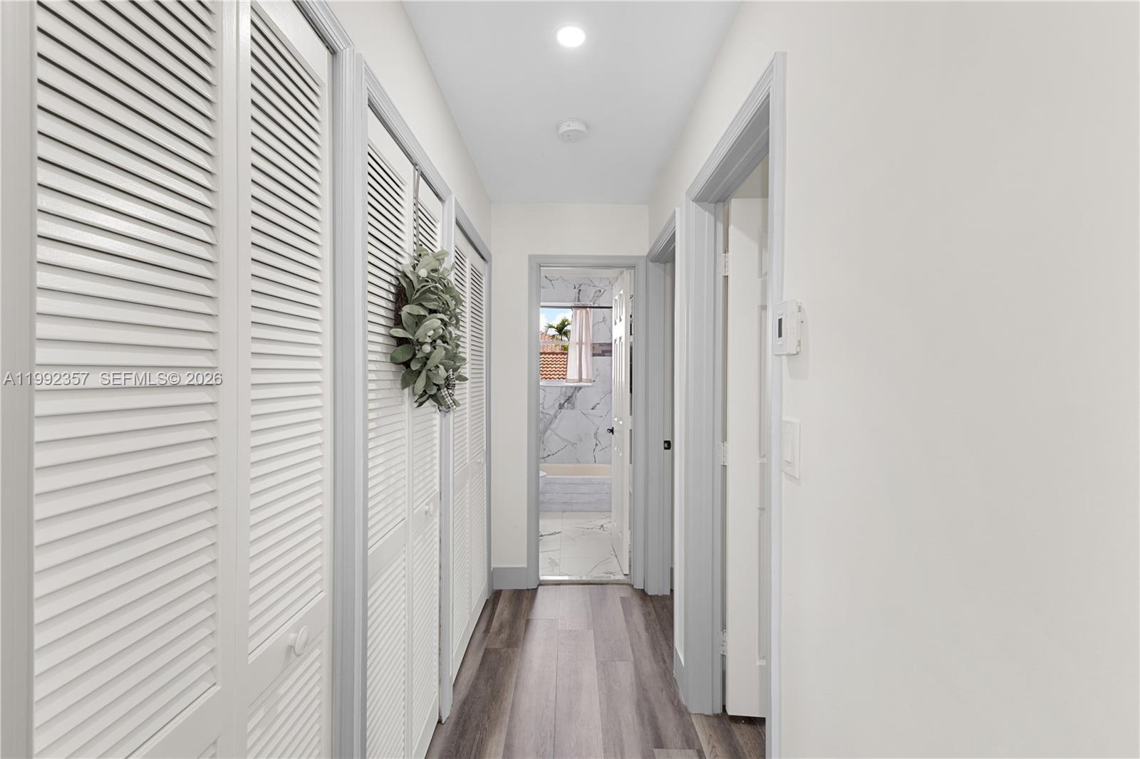 TWIN ACRES - Residential