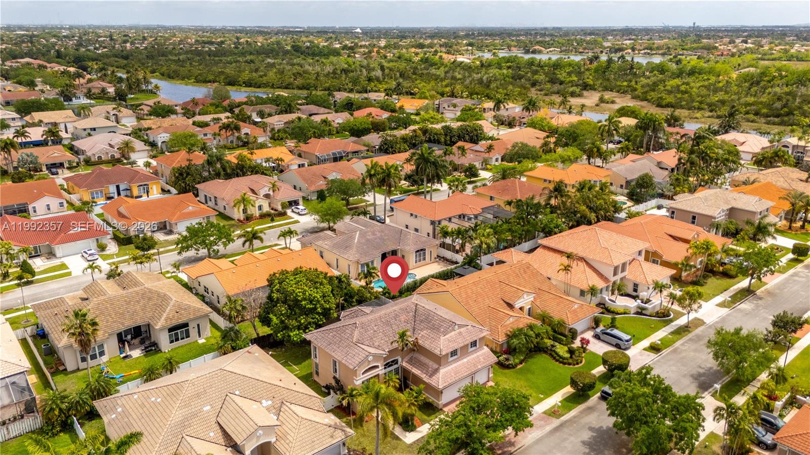 TWIN ACRES - Residential