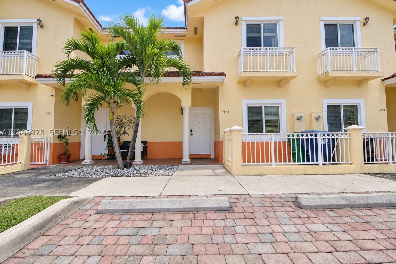 7464 NW 180th St
