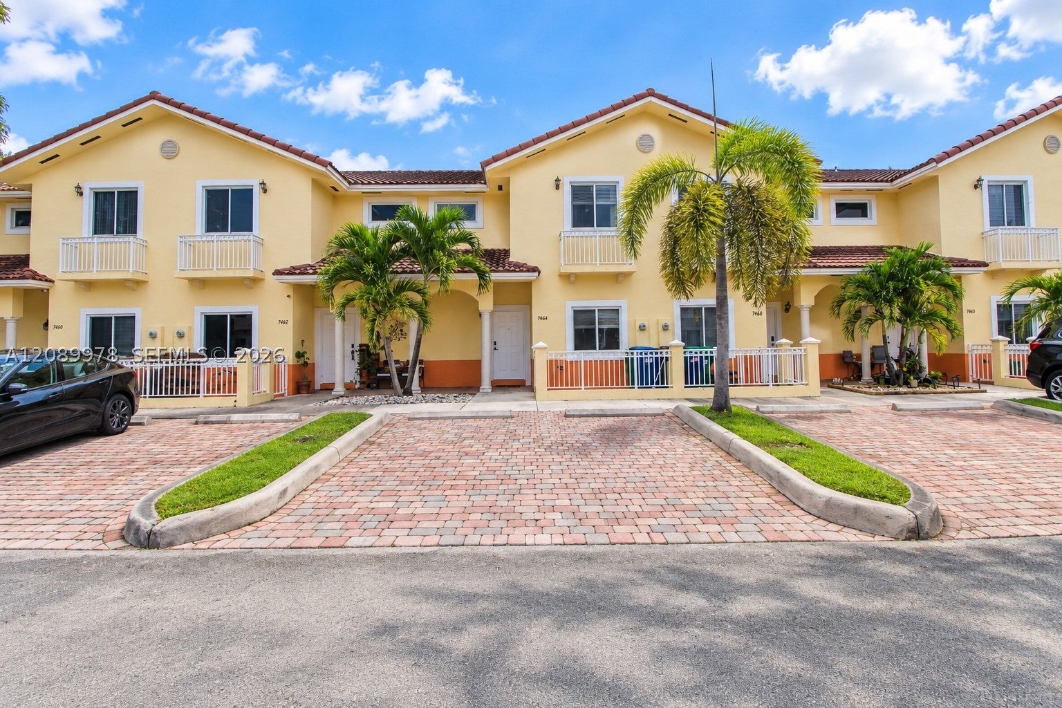 7464 NW 180th St