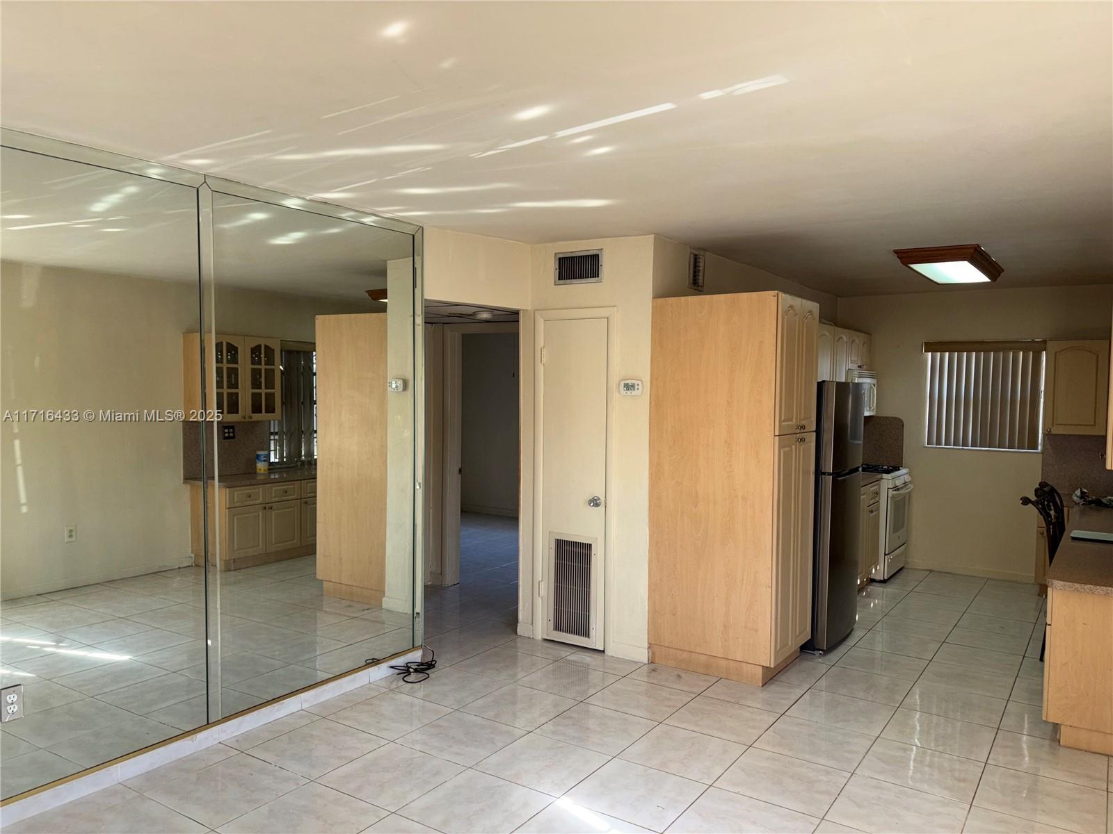 CALUMET CONDO - Residential