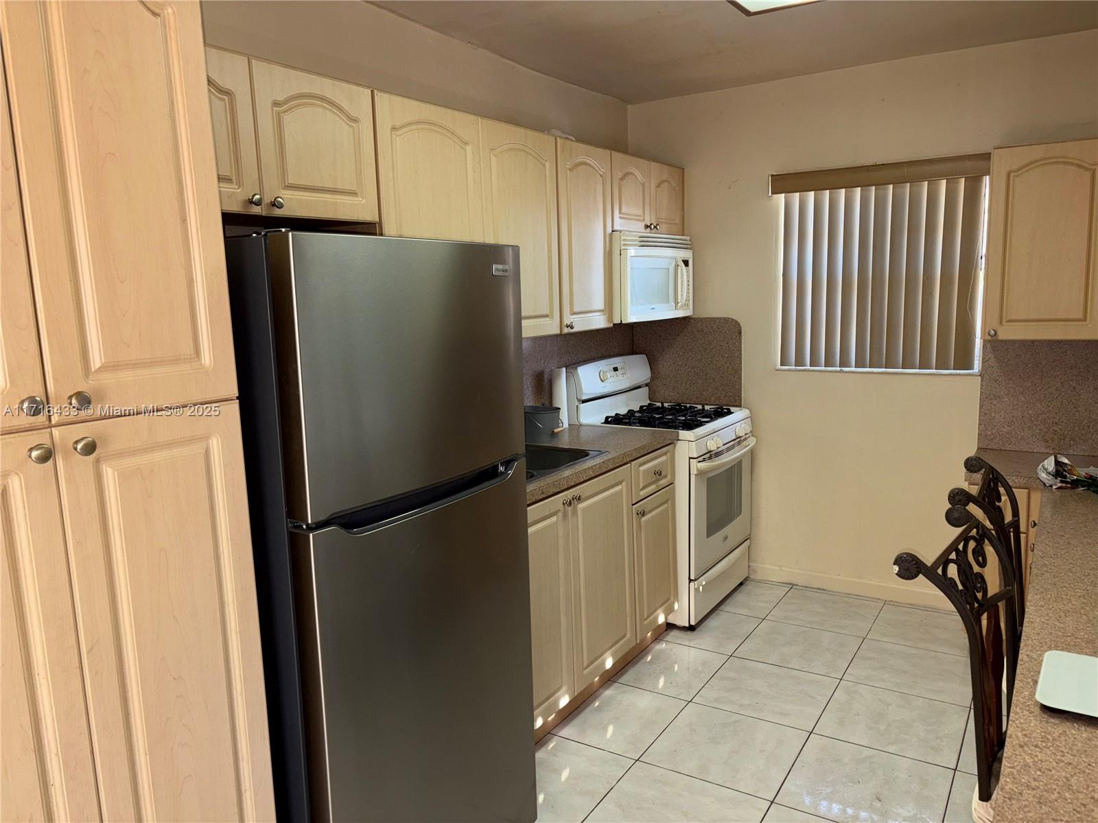 CALUMET CONDO - Residential