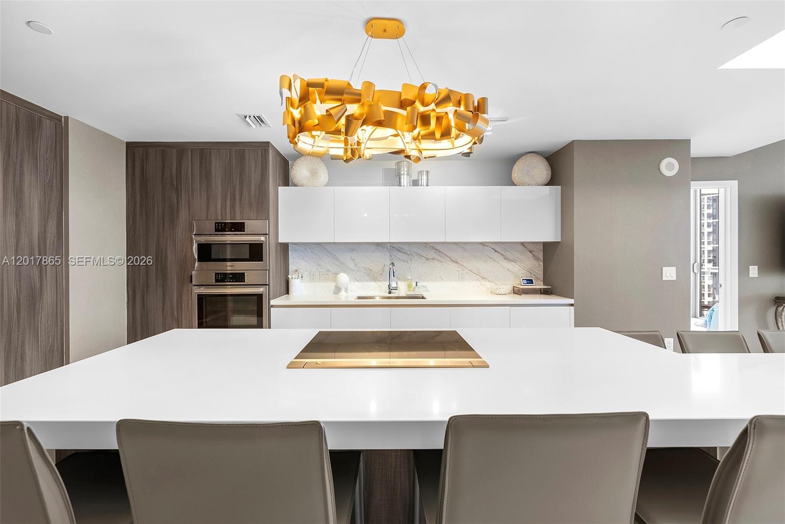 PARAMOUNT MIAMI WORLDCENT - Residential