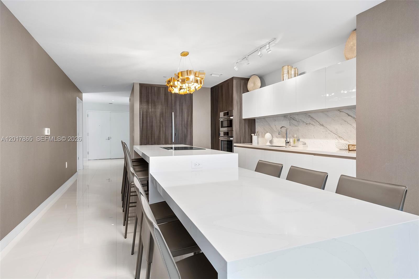 PARAMOUNT MIAMI WORLDCENT - Residential