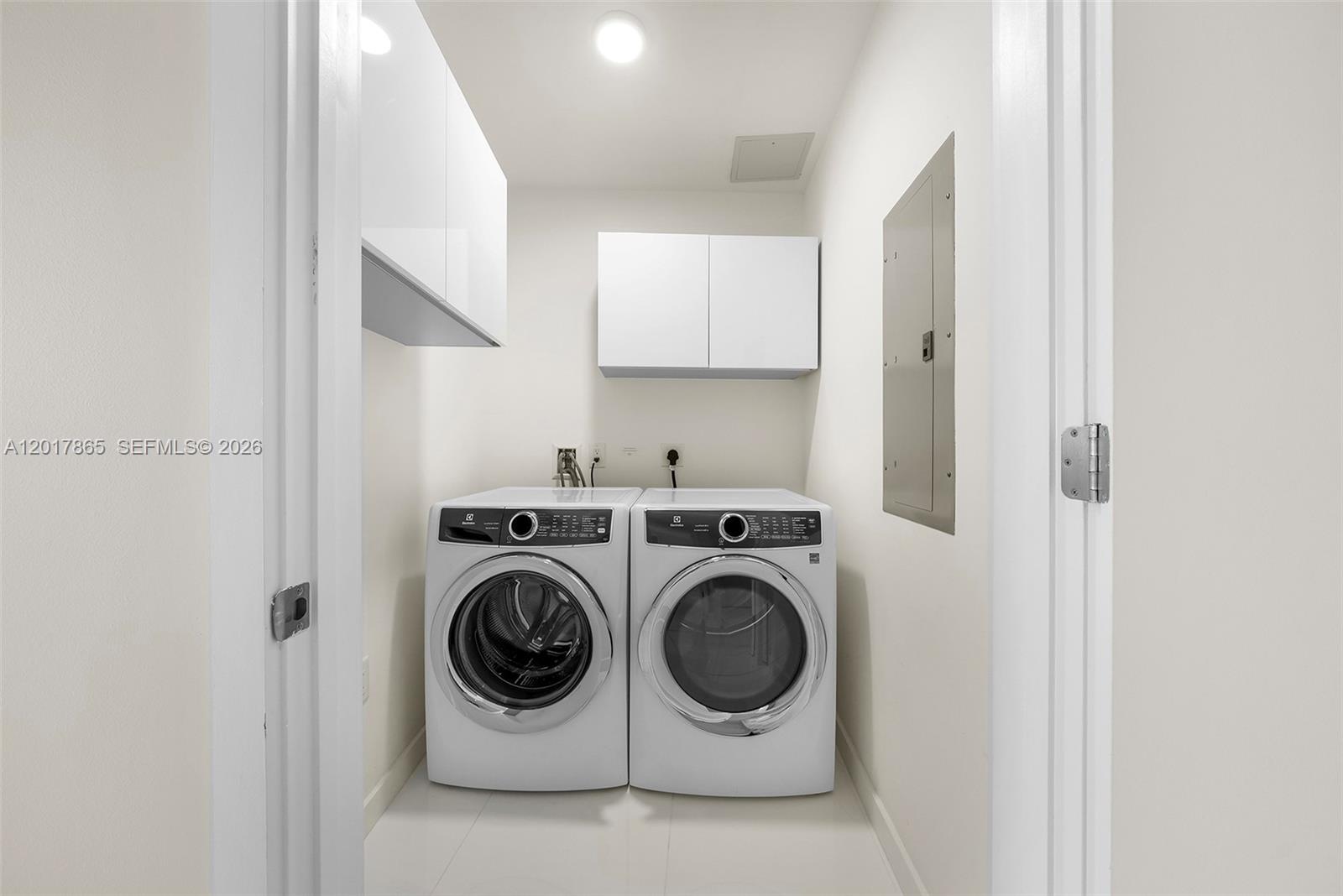 PARAMOUNT MIAMI WORLDCENT - Residential