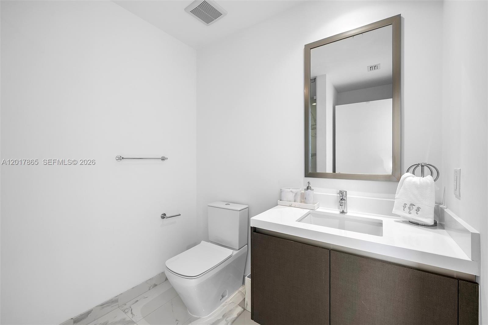 PARAMOUNT MIAMI WORLDCENT - Residential