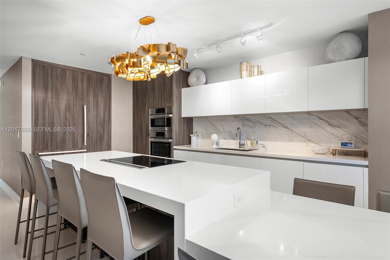 PARAMOUNT MIAMI WORLDCENT - Residential