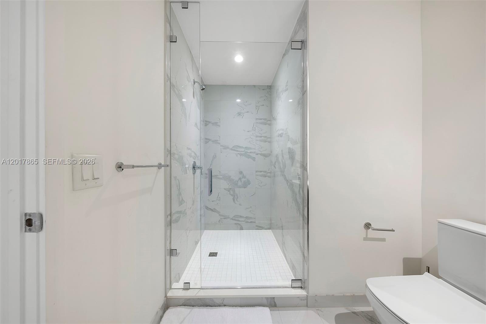 PARAMOUNT MIAMI WORLDCENT - Residential