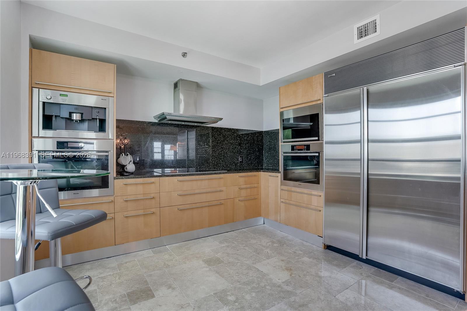 LAS OLAS BEACH CLUB CONDO - Residential