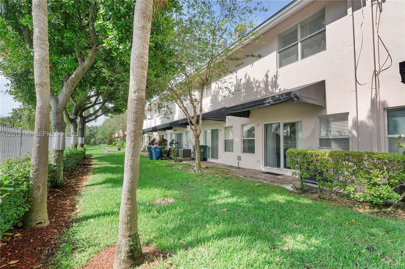 CAMBRIDGE PARK - Residential