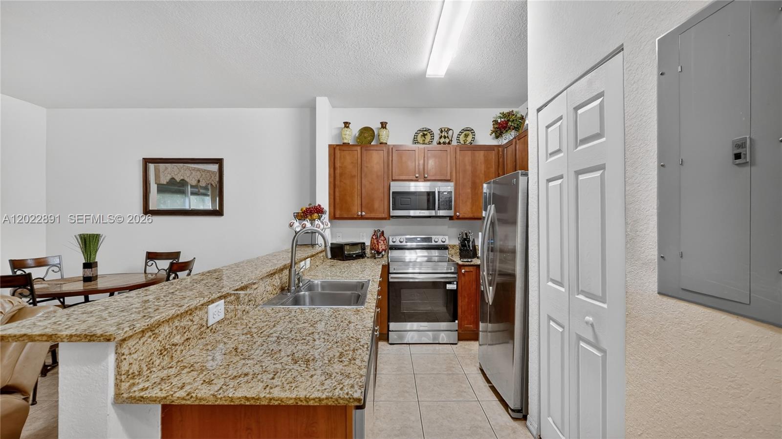 VILLAGE WALK - Residential