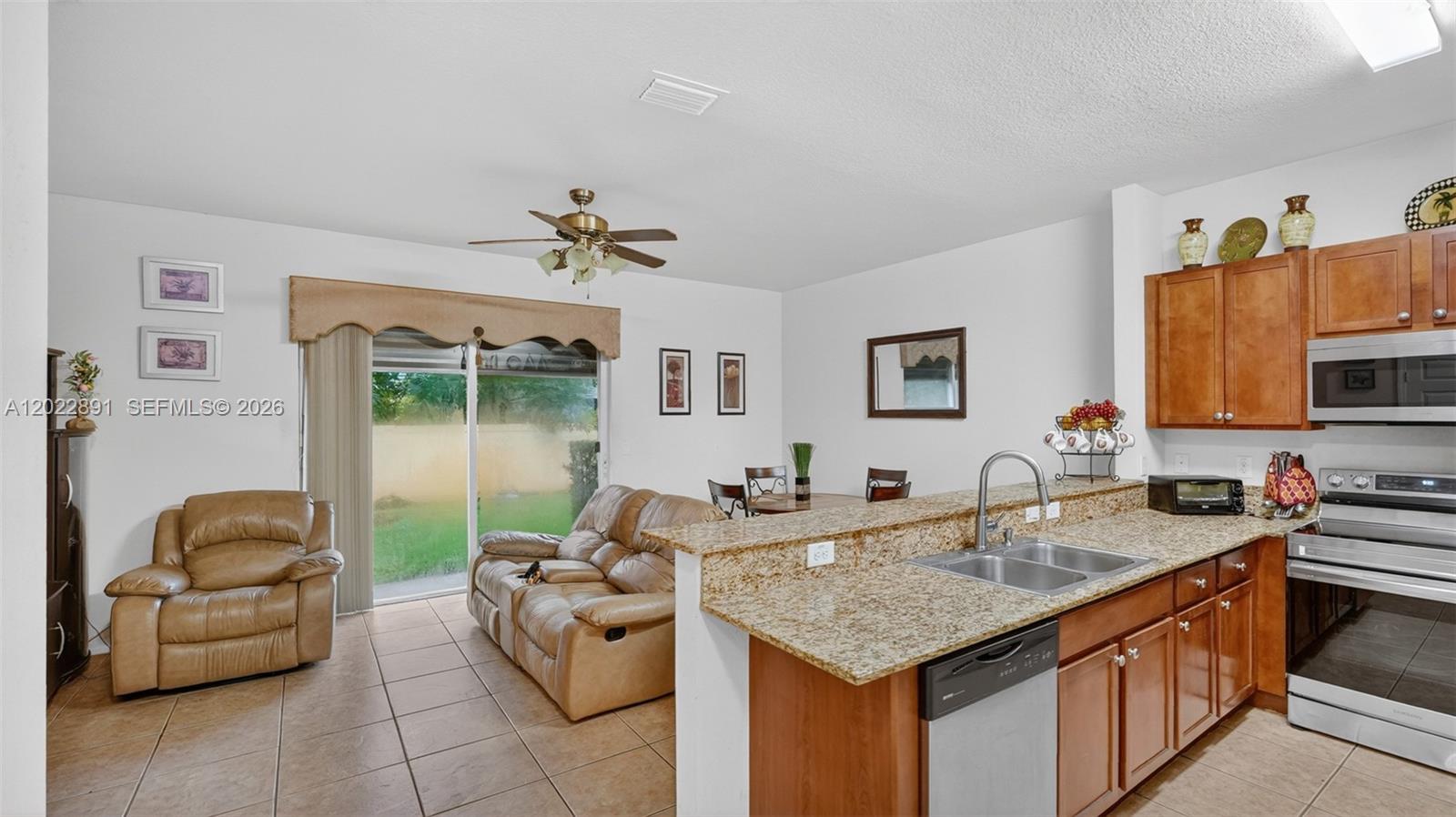 VILLAGE WALK - Residential