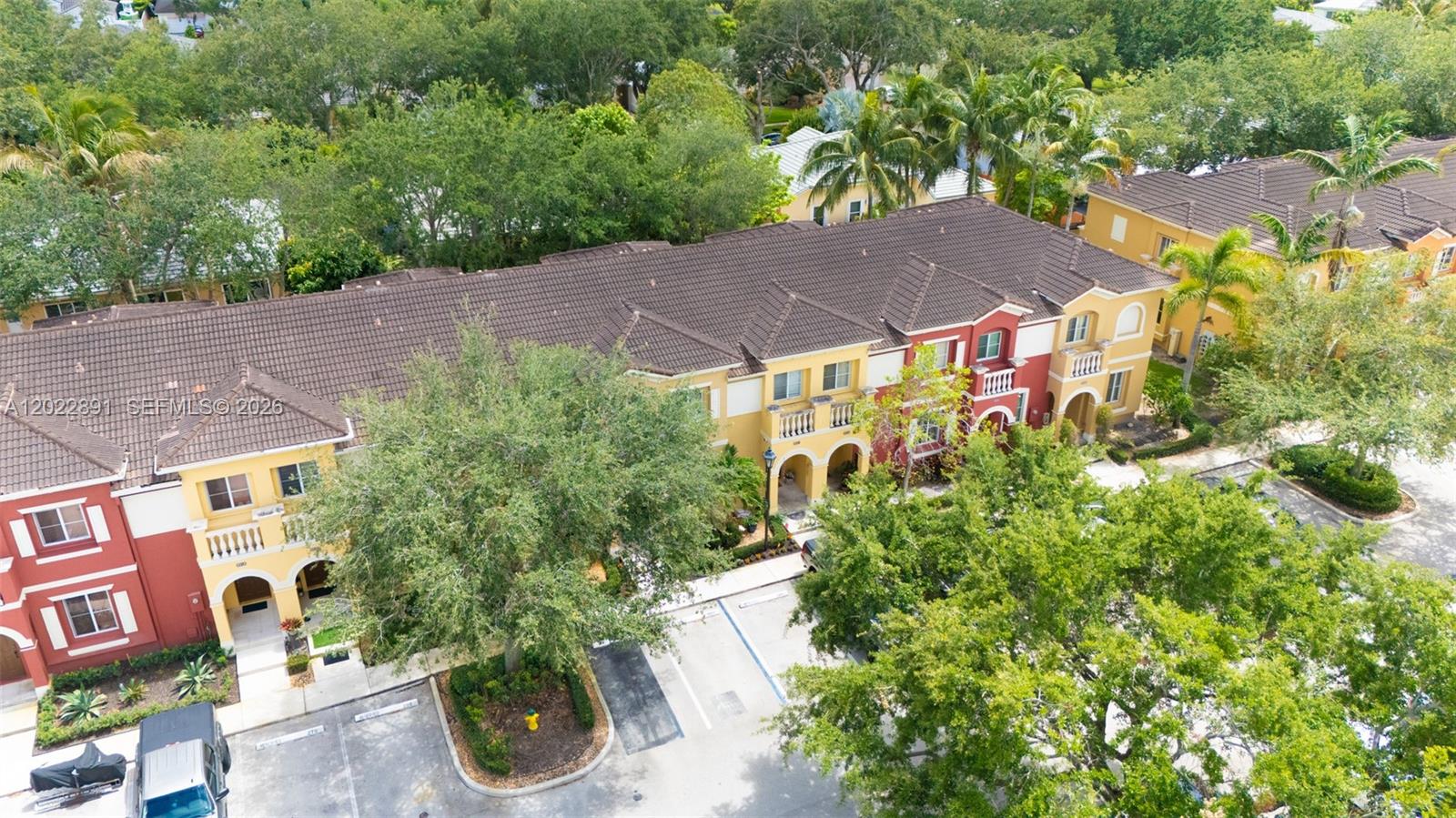 VILLAGE WALK - Residential
