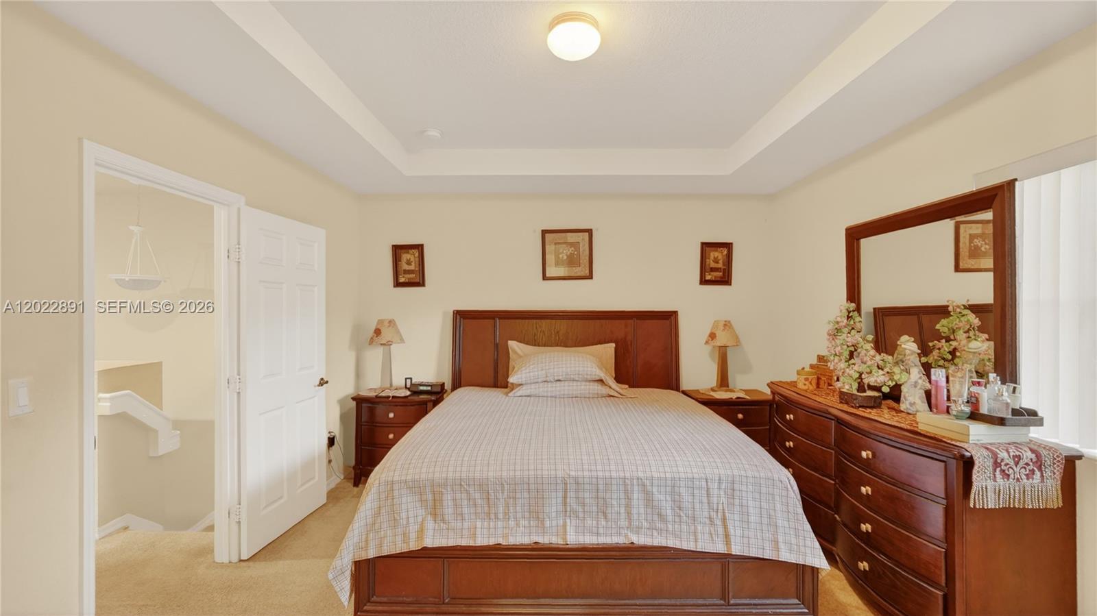 VILLAGE WALK - Residential