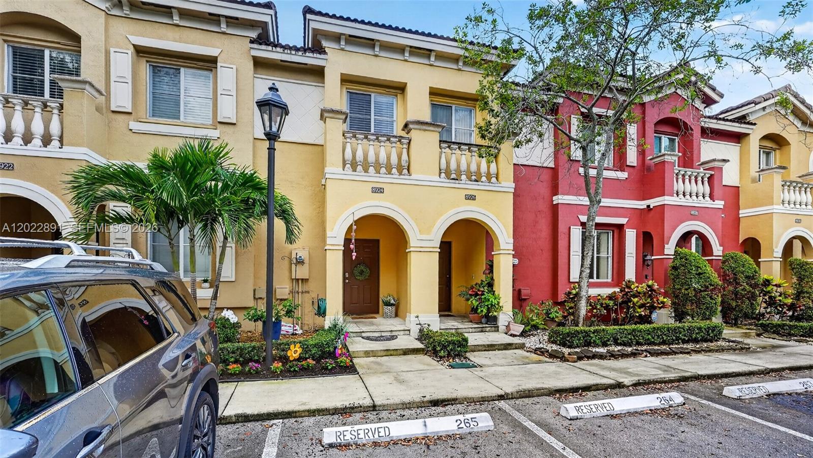 VILLAGE WALK - Residential