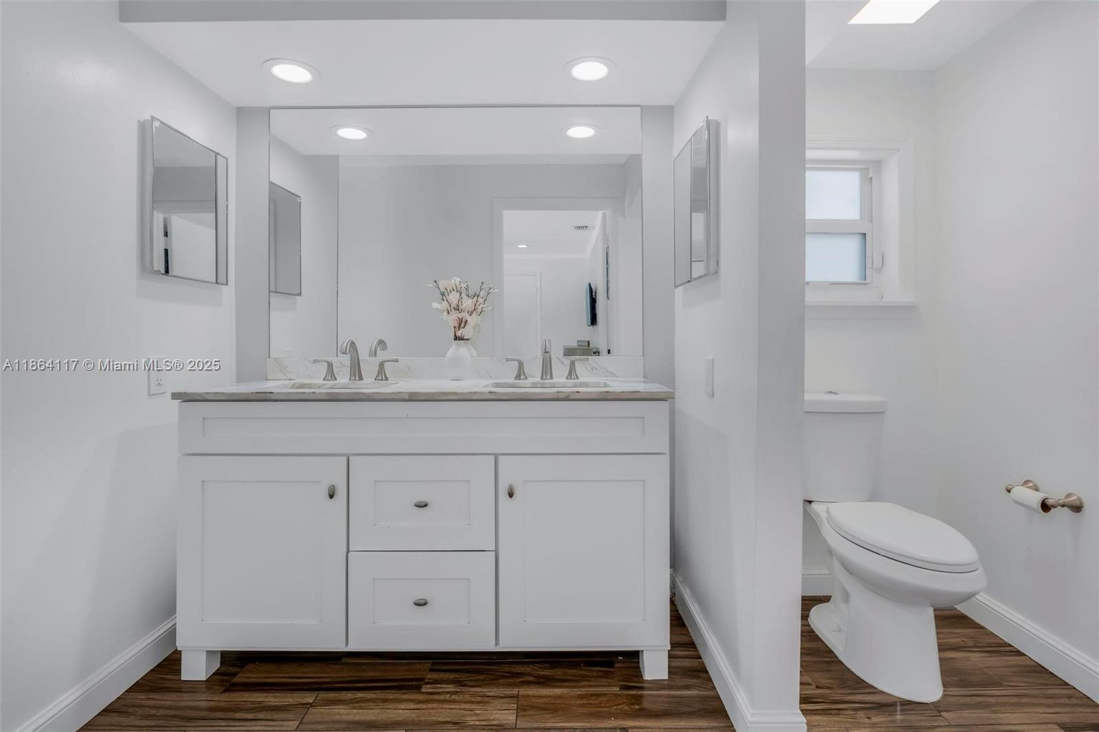 SUMMERTIME ISLES - Residential